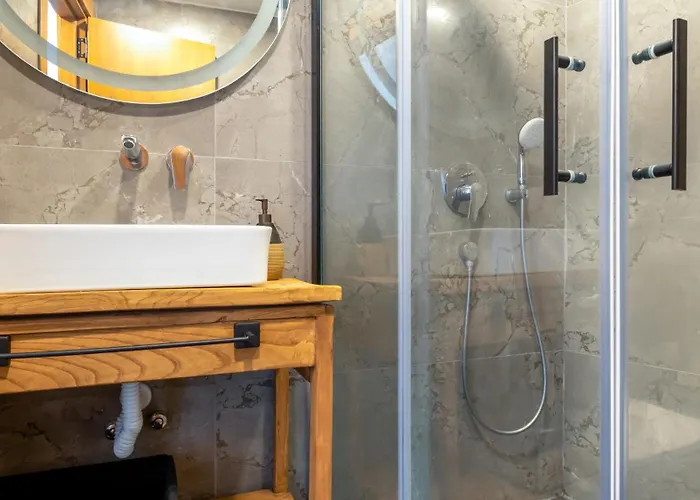 Moon Alacati فندق